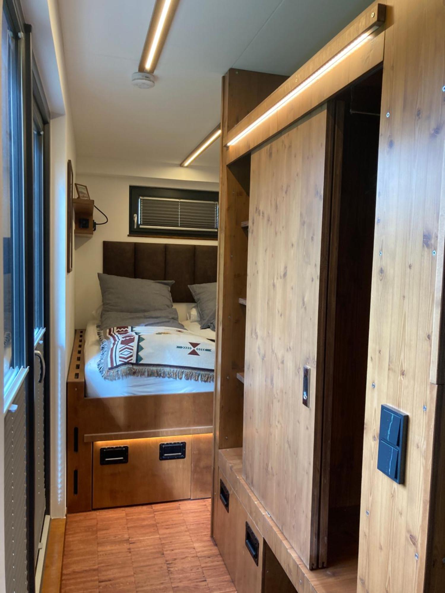 Tiny House Im Seecontainer Mit Parkplatz, Glasfaser, Netflix, Veranda Und Gehobener Ausstattung โคบวร์ก ภายนอก รูปภาพ